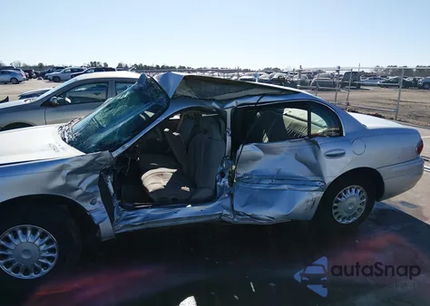 2003 Buick Lesabre Custom from USA, damaged, VIN 1G4HP52K03U129617